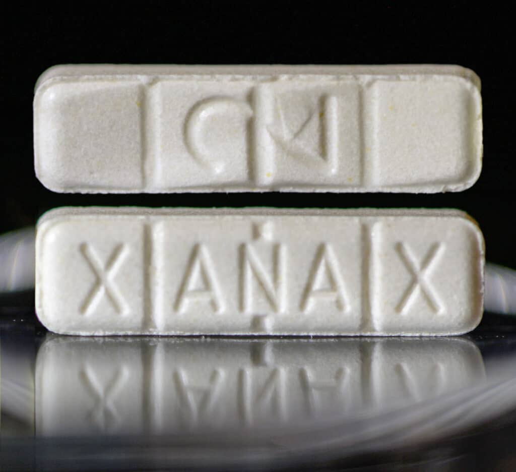 Can Xanax Cause Seizures - Alt Text